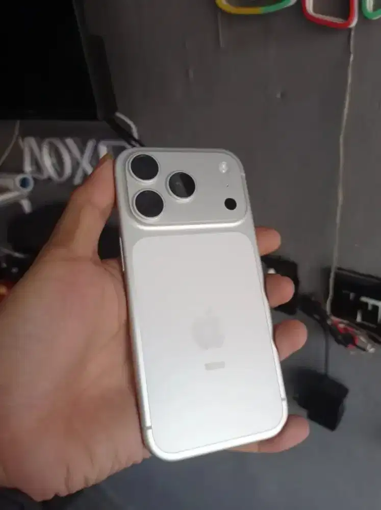 For sale 17 Pro 256gb iBox