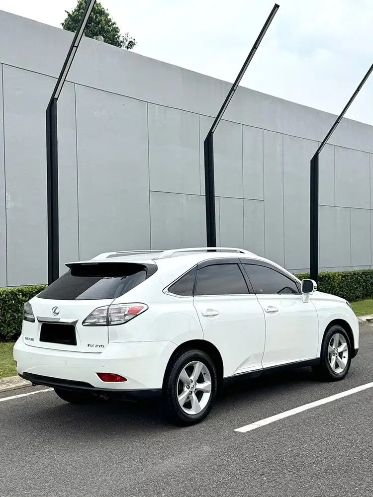 KM LOW BERKUALITAS! Toyota Lexus RX270 A/T 2011