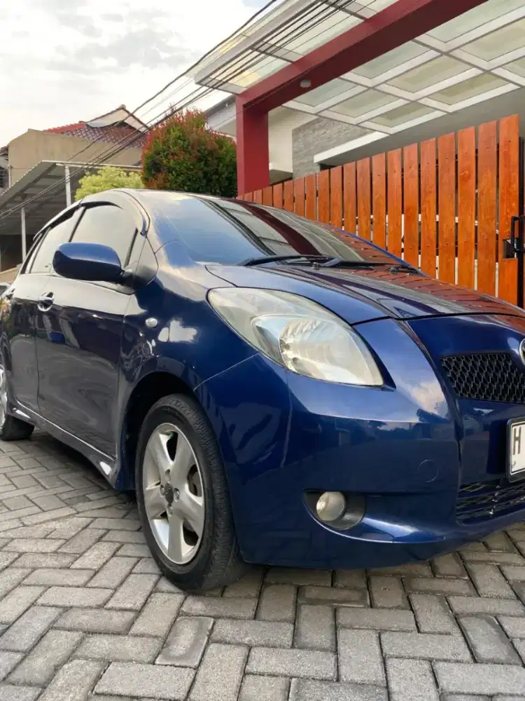 Yaris 2007/2006 E Matic Istimewaa jarang ada