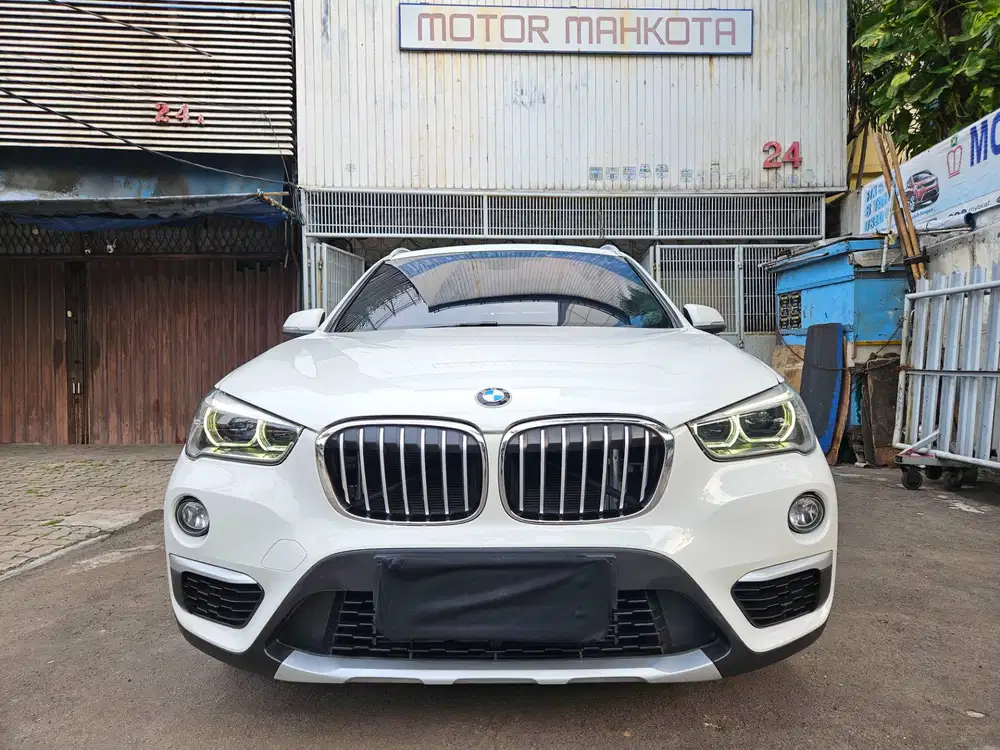Full cat ori BMW X1 sdrive 1.8i panoramic 2019 nik 2018 putih 44 rb km