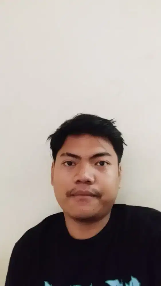 Info lowongan pekerjaan nya dong