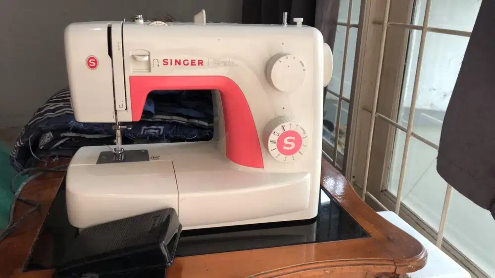 Mesin jahit singer 3210