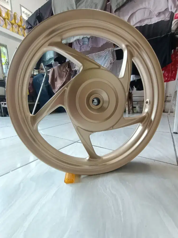 Peleg belakang Vario 110