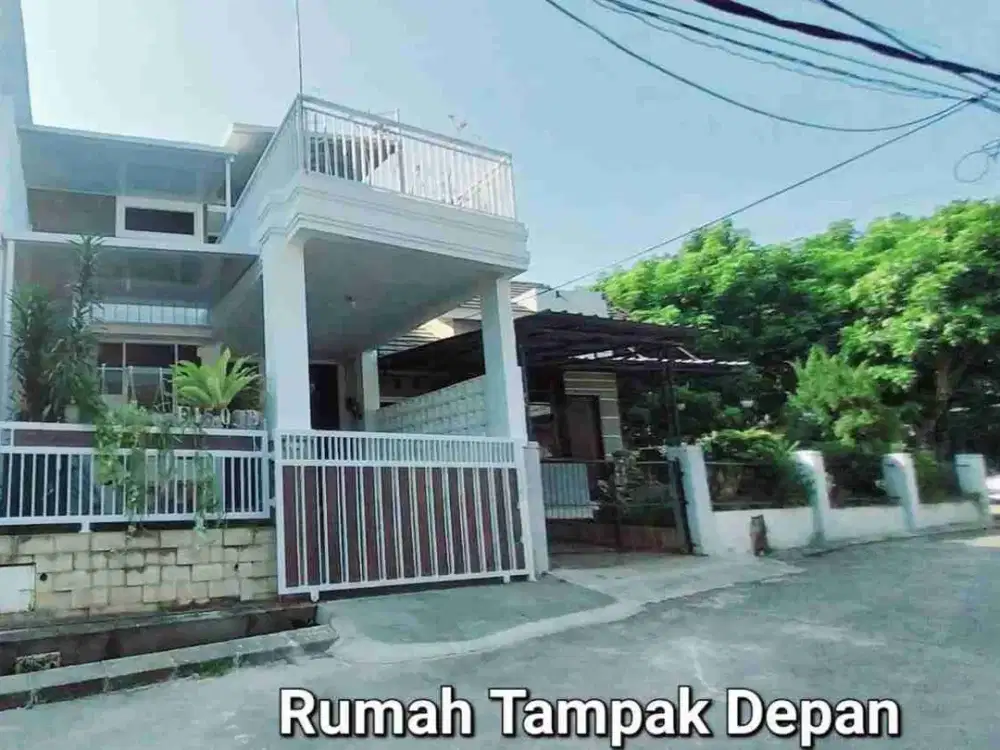 rumah 2 lantai siap huni dekat fasilitas umum dan exit tol dijual murah