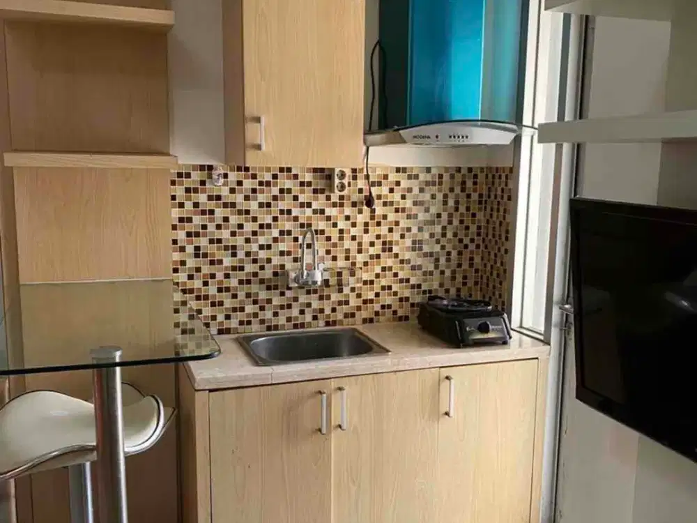 Di sewa apartemen 2 kamar tidur full furnish lantai 18 tower 1 dekat ke danau dan moi sunter di southern lake residence green lake sunter jakarta utara