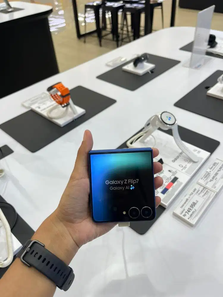 Samsung Zflip7 256gb