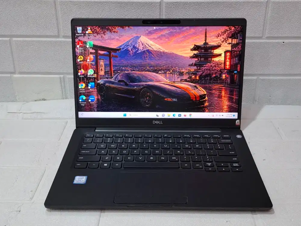 LAPTOP DELL Latitude 7300/  Intel Core i7-8665U/Ram 8GB/SSD 256GB