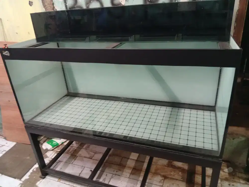 Aquarium Jumbo 155x67x67 Rak dan Top Filter