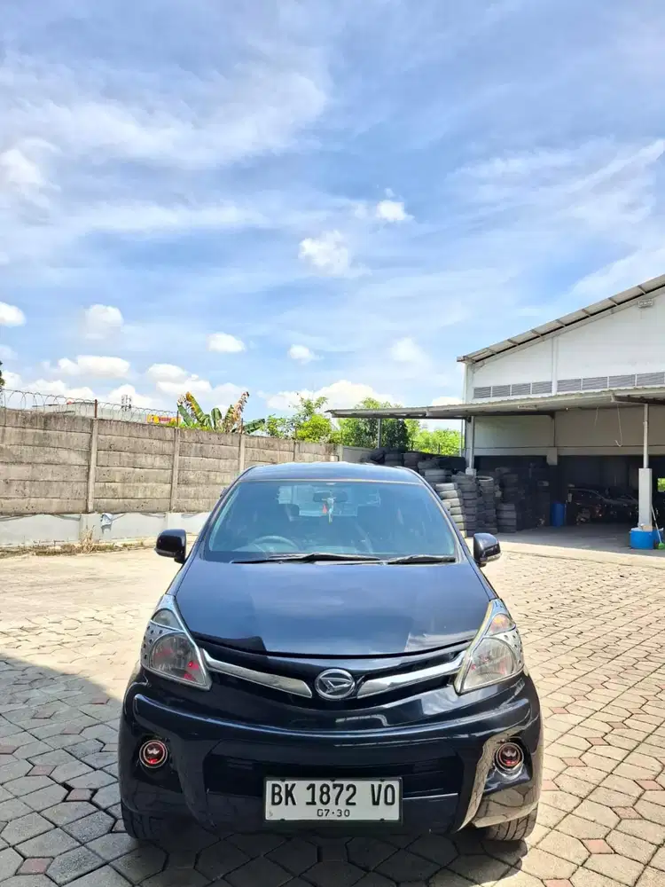 Xenia 2015 R manual. Km 117rb