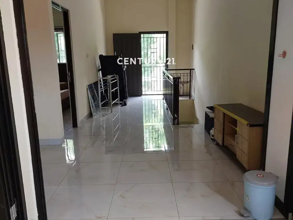 Rumah 2 Lantai SIAP HUNI Lengkap Dengan Ac Water Heater