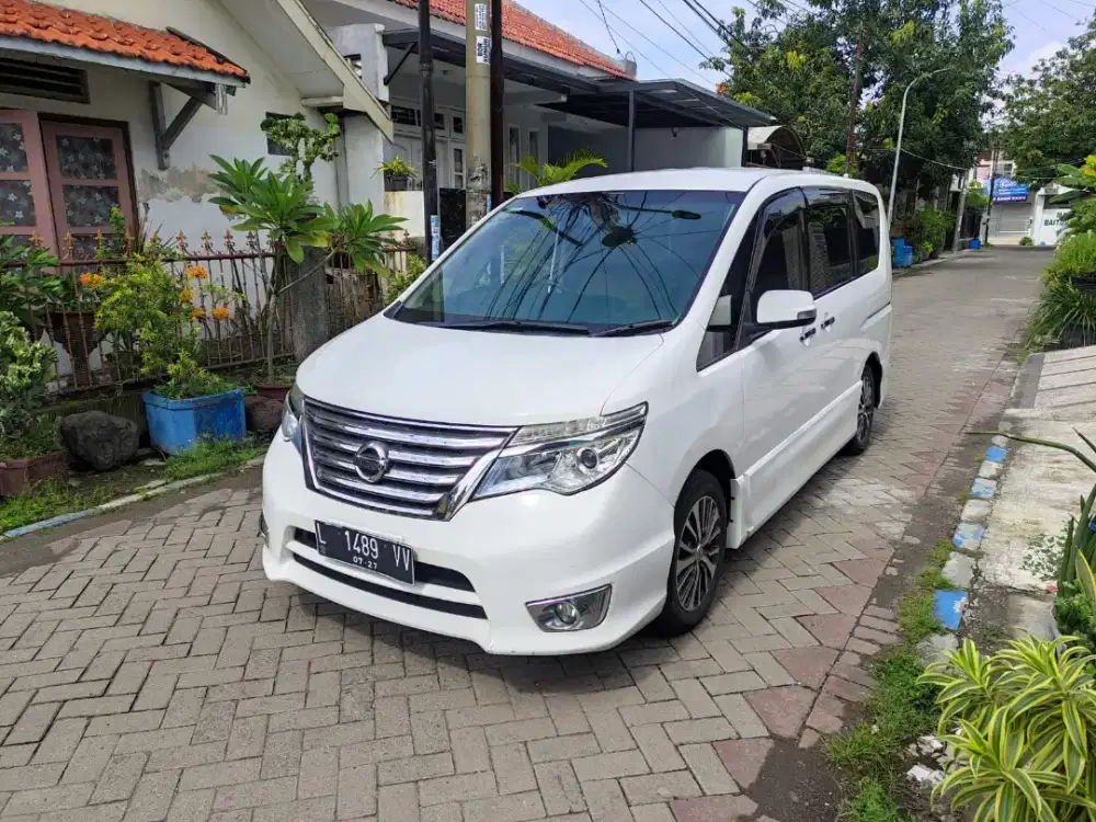 NISSAN SERENA 2.0 HWS METIK 2017