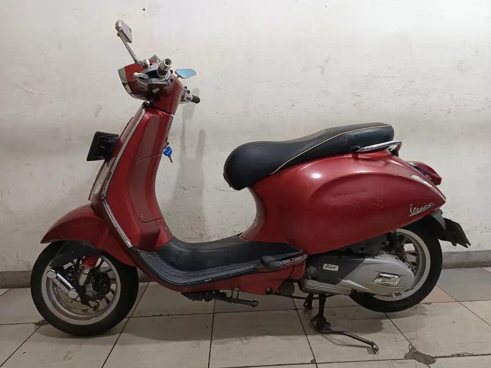 For sale piaggio vespa sprint i-get 150 3vie lengkap bagus