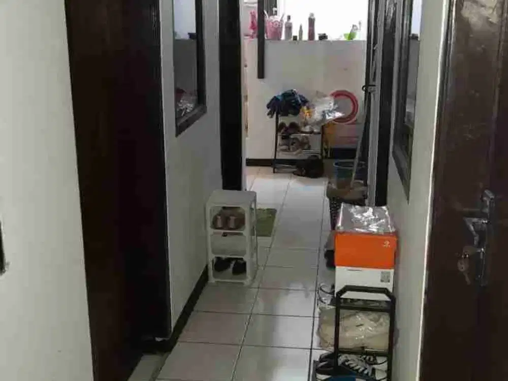 RUMAH KOST DIJUAL SAYANG, DEKAT GERBANG WIDYATAMA, HARGA NEGO