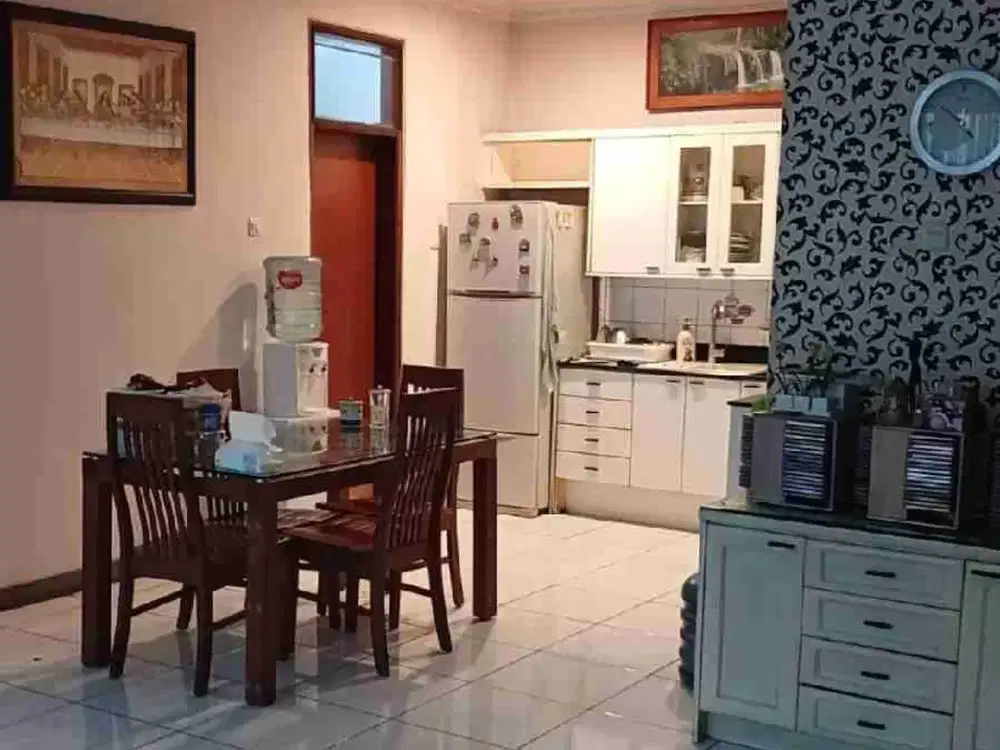 jual rumah sayap jl.jakarta dekat kemana2