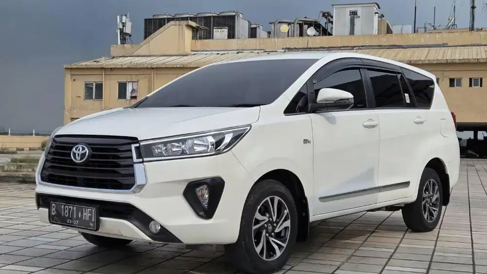 Toyota Innova G AT 2022