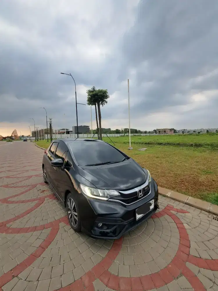 HONDA JAZZ RS 2018 MATIC