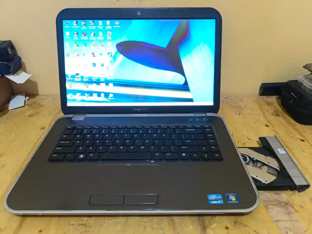Laptop Dell Inspiron 5520 Bisa Game Core I5 Ram 2Gb Hdd 500Gb Lancar