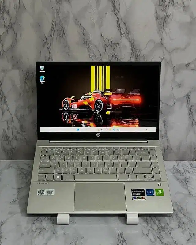 HP Pavilion 14 DV2027TX i5 1235U RAM 8GB SSD 52GB NVMe MX550 2GB