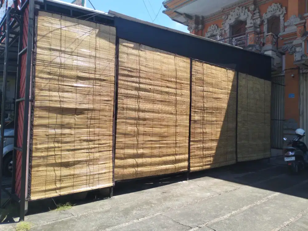 Tirai bambu Bali +kain