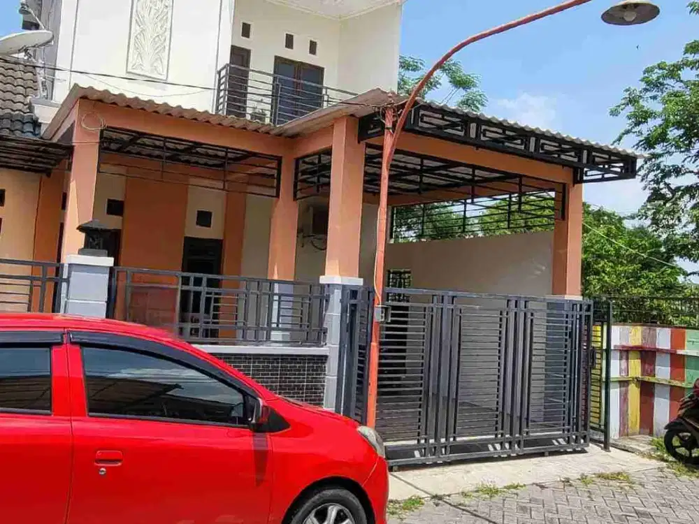 DIJUAL RUMAH  SIAP HUNI GRIYA BENOWO INDAH