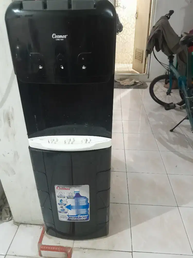 Dispenser cosmoa