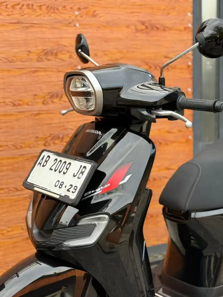Honda stylo 2024 km low ab