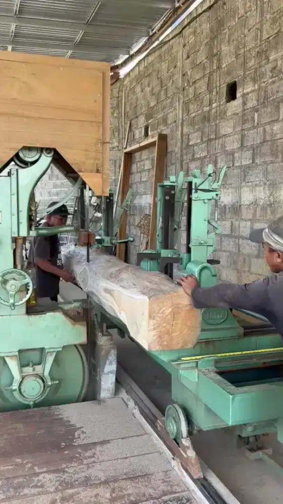 JASA POTONG KAYU PERKUBIK - Gianyar(sukawati)