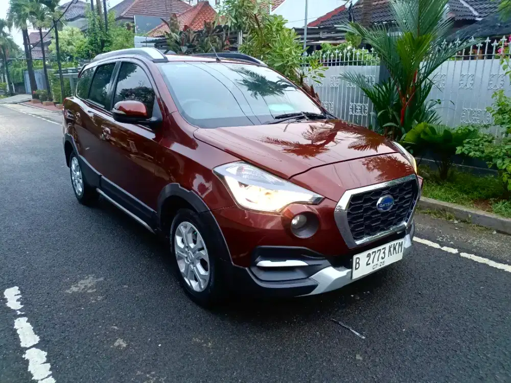 Cash. Datsun Cross CVT 2018
