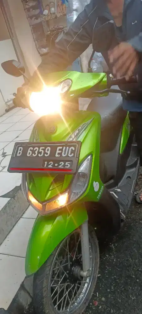 Mio 2010 warna hijau ori