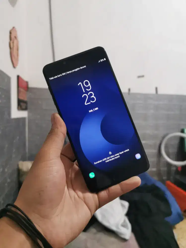 Samsung C9 Pro 6/64gb sein