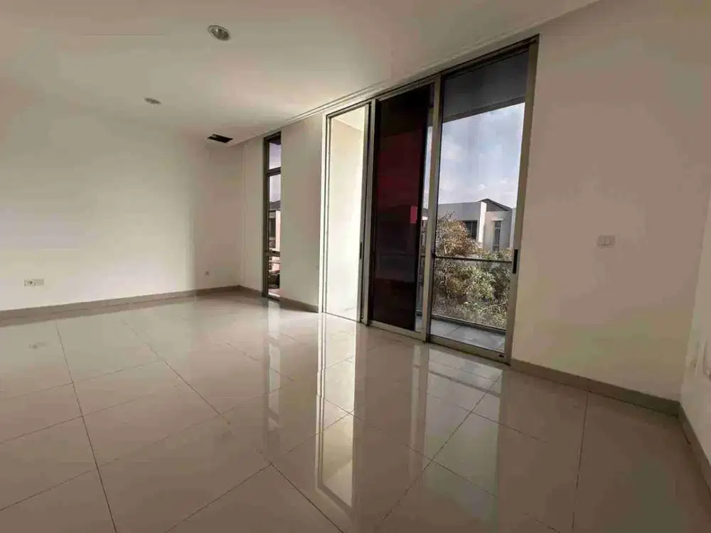 D sewa rumah manhattan pik 2