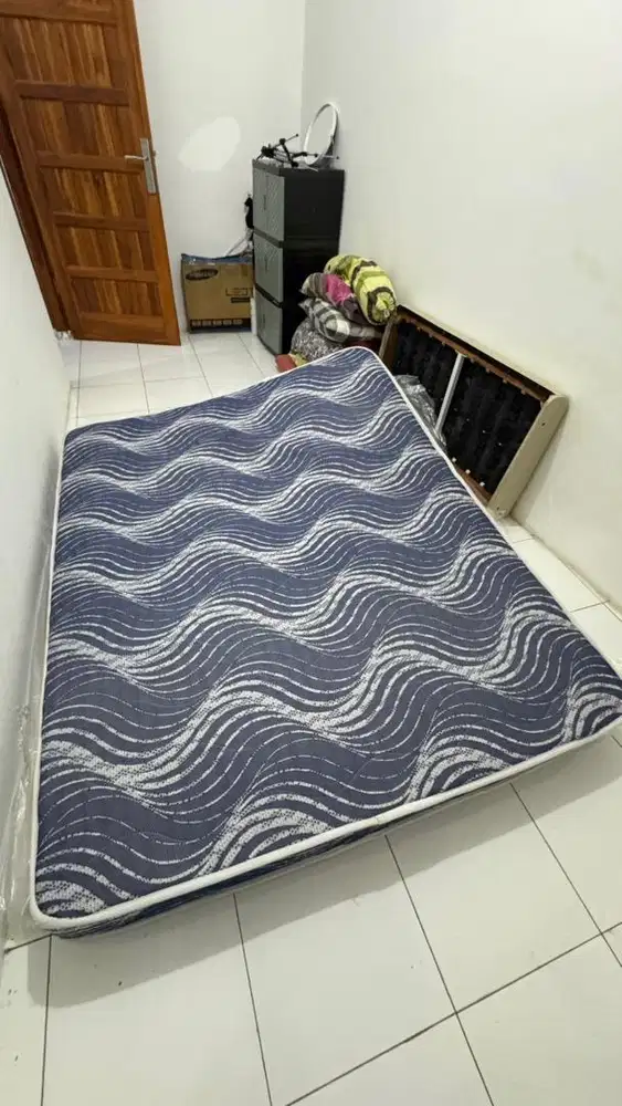 Kasur in the box ukuran 200 x 160 meter