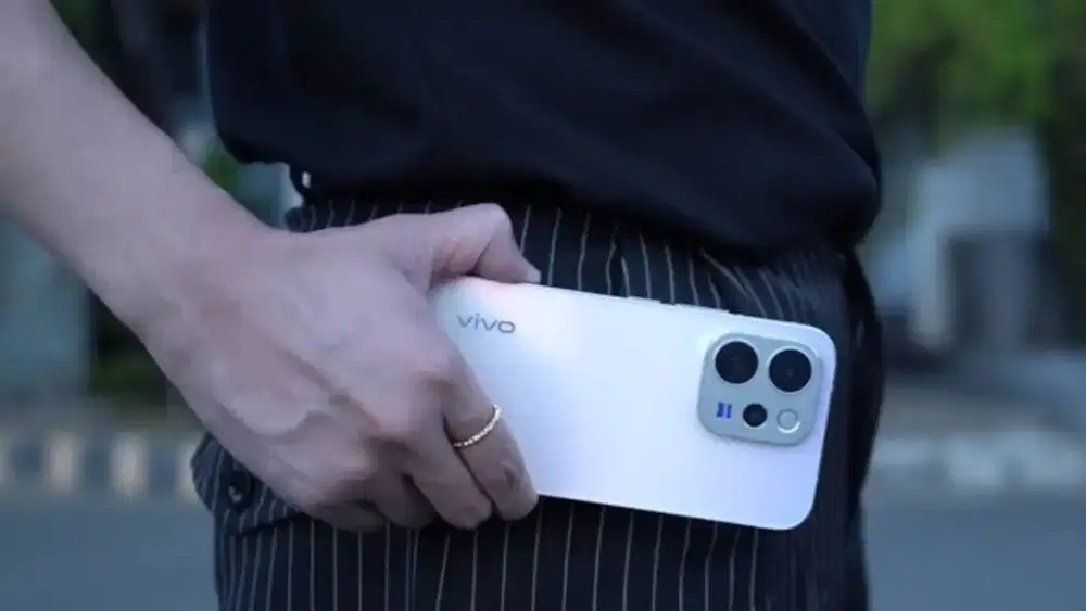 Vivo V70 12/256 greymudah
