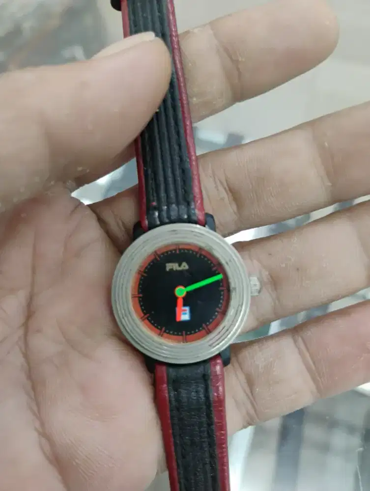 Jam tangan filla