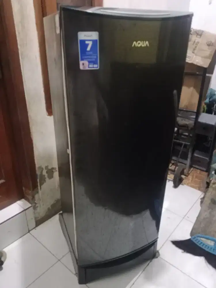 KULKAS AQUA 1 PINTU