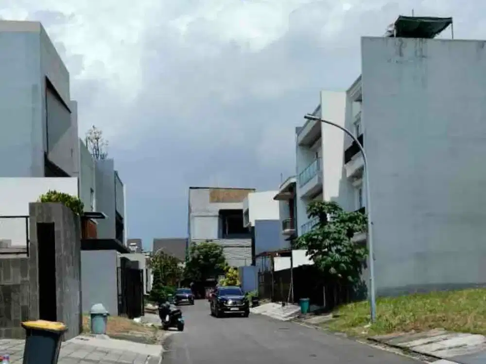 Jual Tanah Strategis 8x16m2  di Pelangi Merah, Kelapa Gading