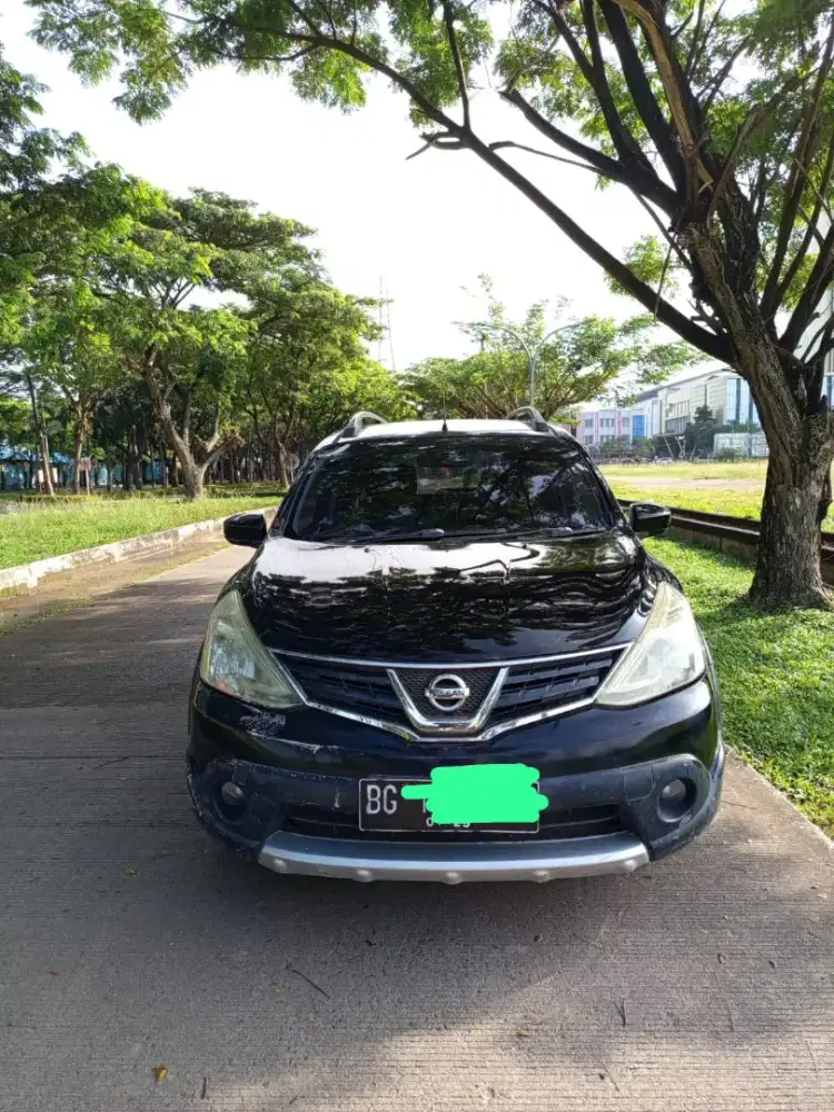Jual livina x gear nissan 2015 Manual