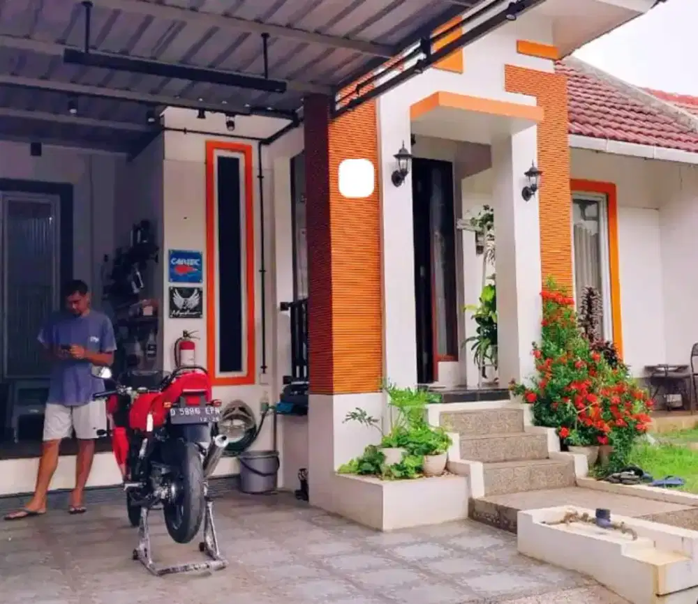 RUMAH CLUSTER GRAHA TAMAN BUNGA BSB NGALIYAN MIJEN