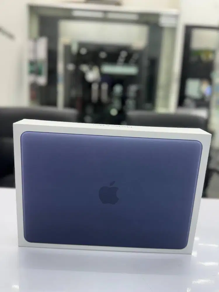 Macbook Neo 2026 RAM 8/256 GB New