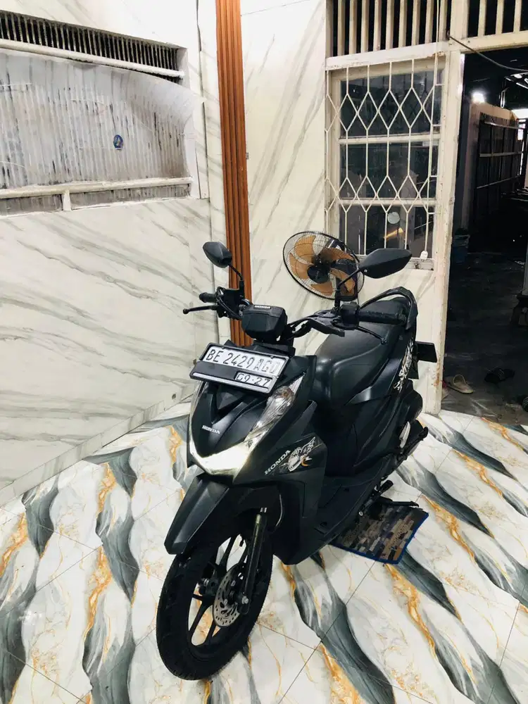 HONDA BEAT NEW ISTIMEWA 2023 Pajak Hidup