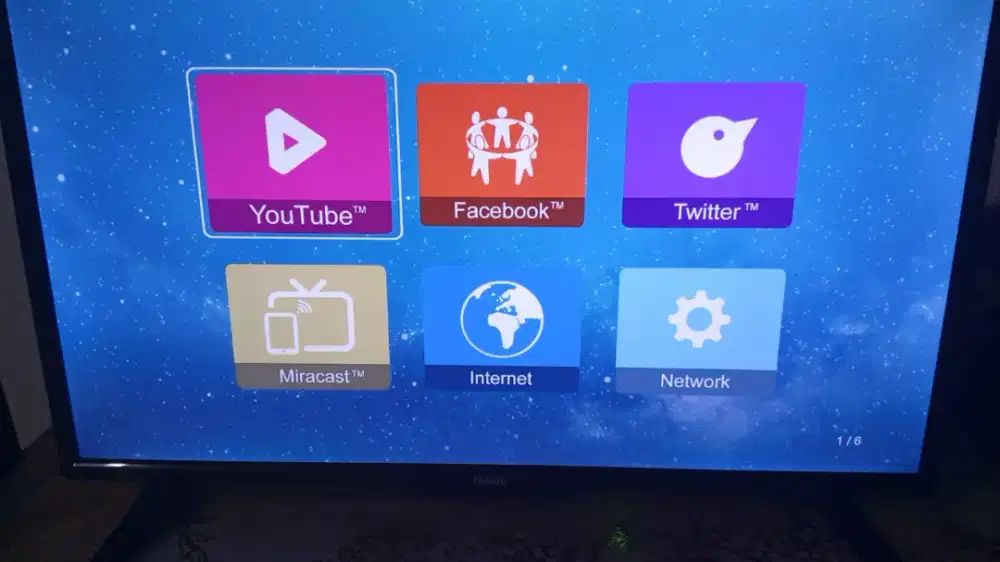 LED SMART & DIGITAL TV AKARI 32' LE-32V99SM JAKSEL