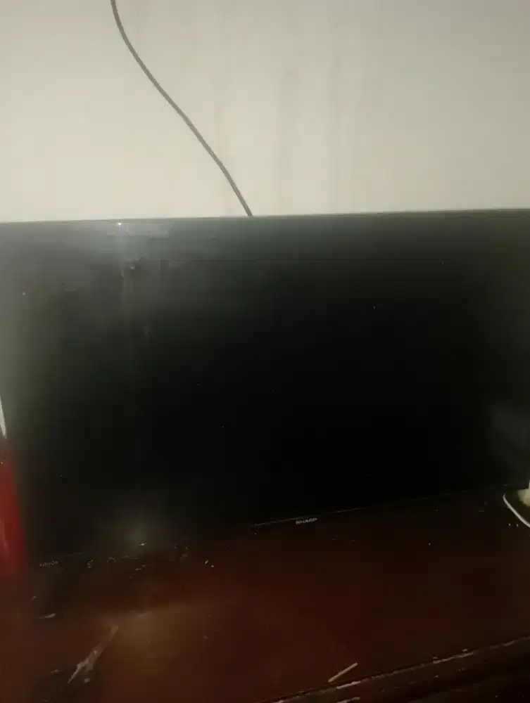 Sharp Aquos 32 inc
