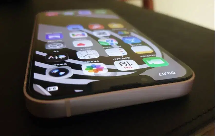 iPhone 13 Inter 256 Minus Retak Sedikit Bacxkdoor Baca Iklan