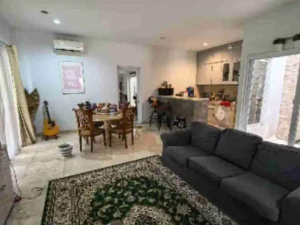 Dijual Rumah Luas Premier Park 2 Modernland Hook