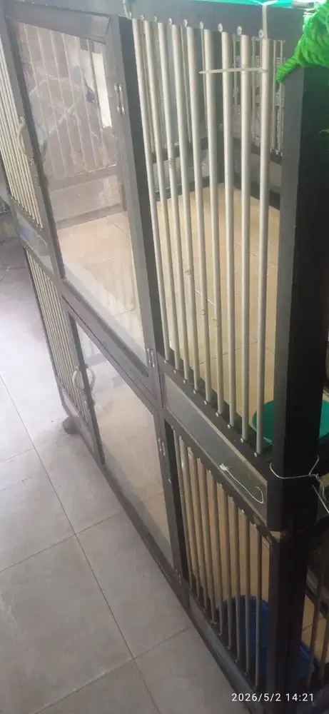 kandang kucing 2 pintu aluminium