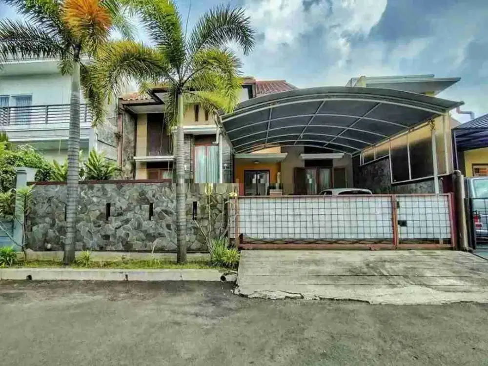 Rumah Terawat Full Furnish Dalam Cluster Dekat Tol Pasteur