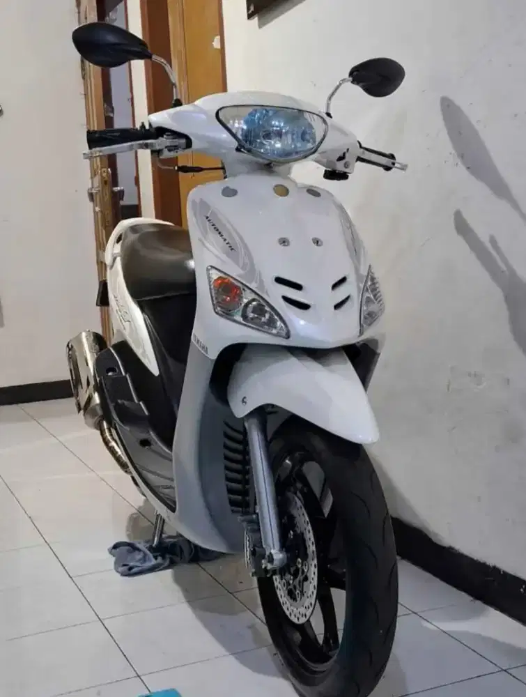 Mio sporty tahun 2007 asli putih siap pakai