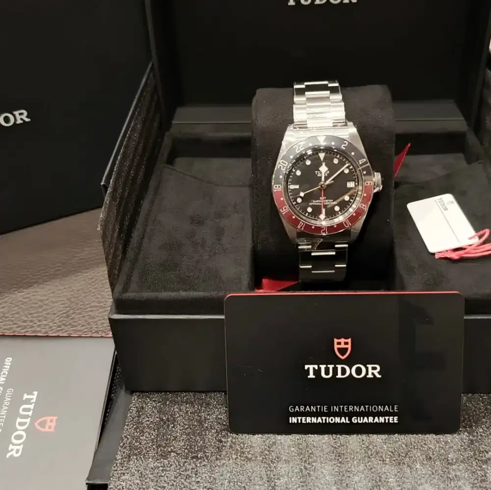 TUDOR Heritage Blackbay GMT ‘PEPSI’ Black Dial Bracelet 41m New in Box