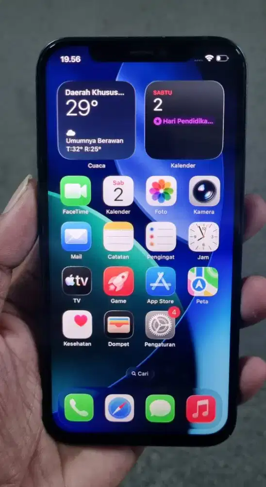 Iphone 12 64gb unit only