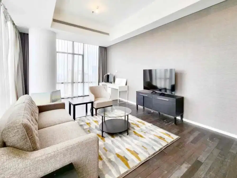 For Lease Verde One East Tower Lt.28 | 2BR 148m² Full Furnished | City View | Best Deal